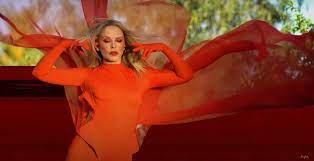 Kylie Minogue – Padam Padam (Премиера Хит)
